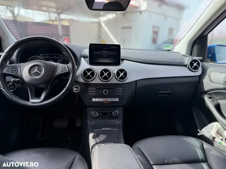 Mercedes-Benz B Electric Drive 250 e Style