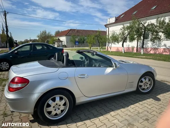 Mercedes-Benz SLK