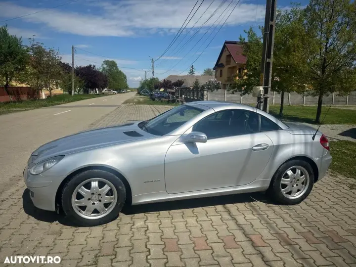 Mercedes-Benz SLK