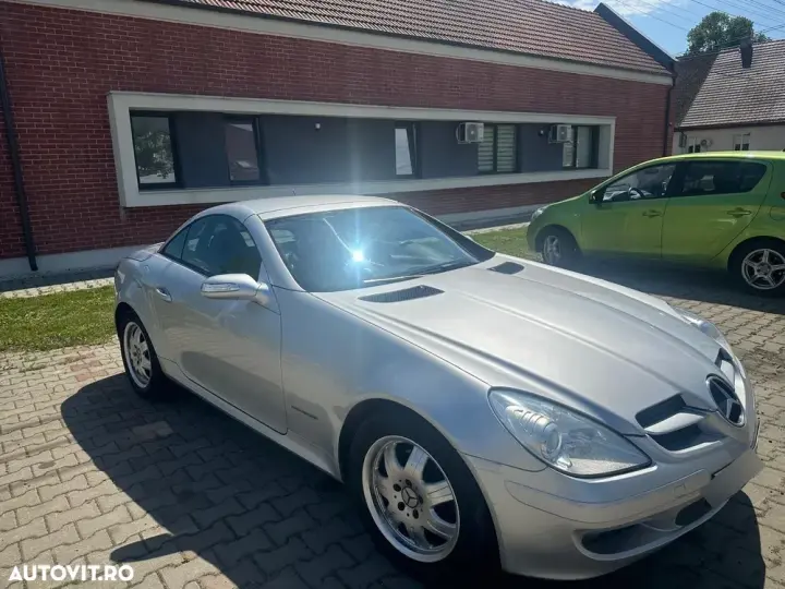 Mercedes-Benz SLK