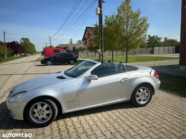 Mercedes-Benz SLK