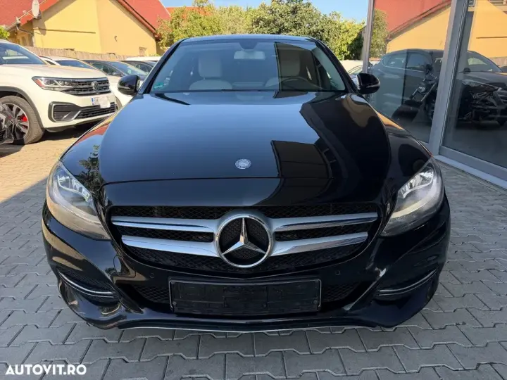 Mercedes-Benz C W205 180 7G-TRONIC