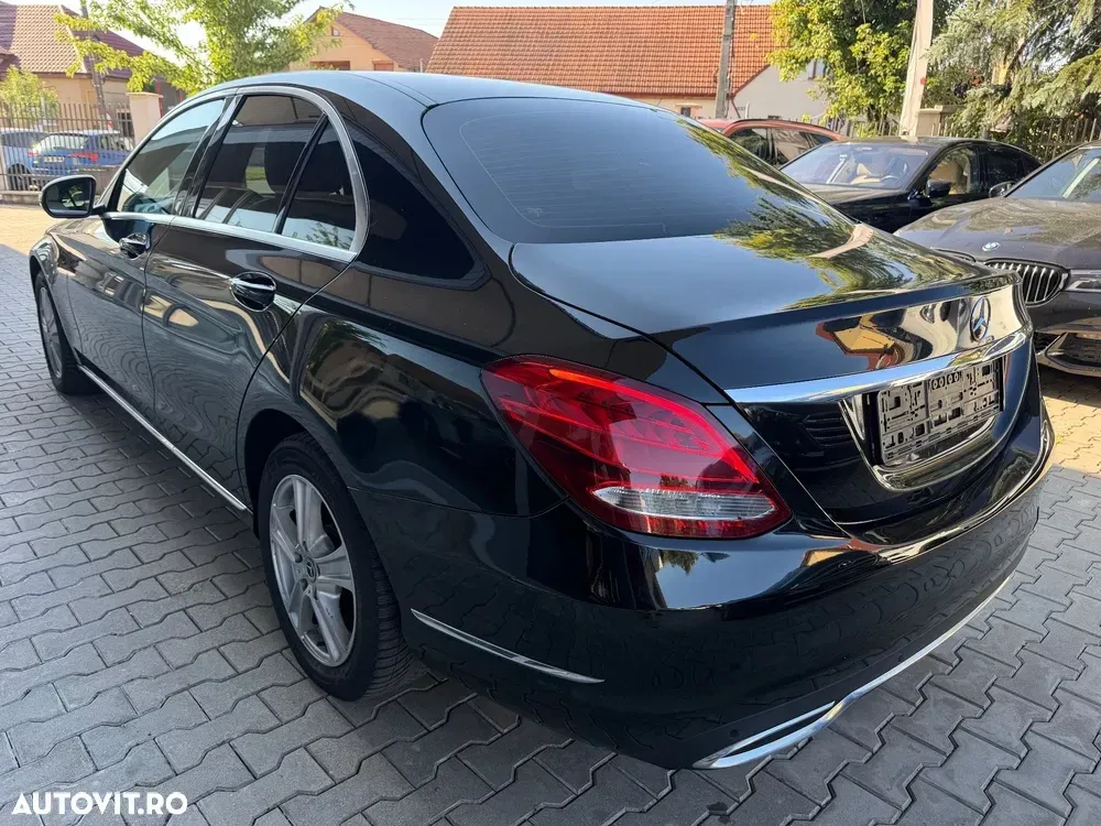 Mercedes-Benz C W205 180 7G-TRONIC — imagine 3