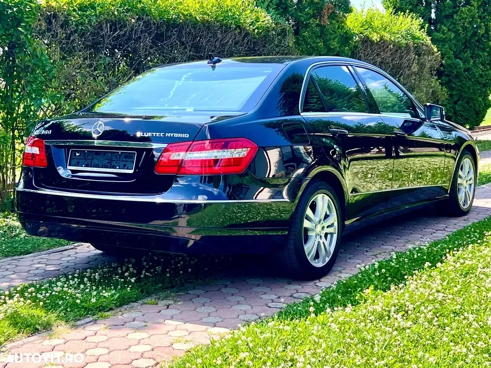 Mercedes-Benz E W212 300 BlueTEC HYBRID 7G-TRONIC Elegance — imagine 3