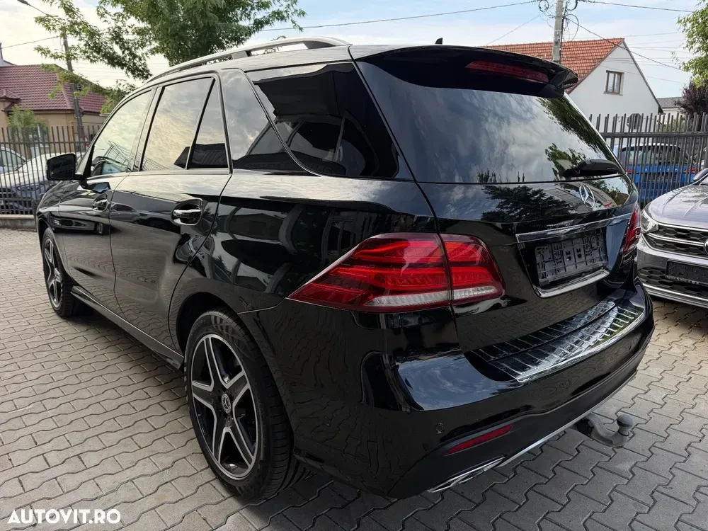 Mercedes-Benz GLE AMG 43 4Matic 9G-TRONIC AMG Line — imagine 3