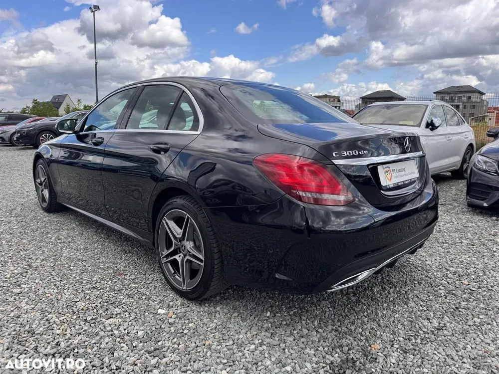Mercedes-Benz C 300 de 9G-TRONIC AMG Line — imagine 4