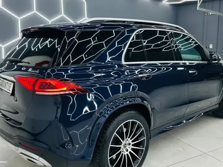 Mercedes-Benz GLE 350 de 4MATIC 9G-TRONIC AMG Line
