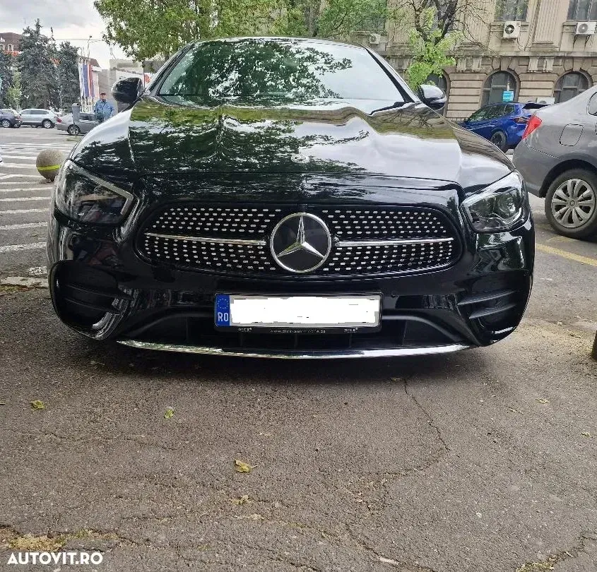 Mercedes-Benz E W213 400 d 4Matic 9G-TRONIC AMG Line — imagine 3