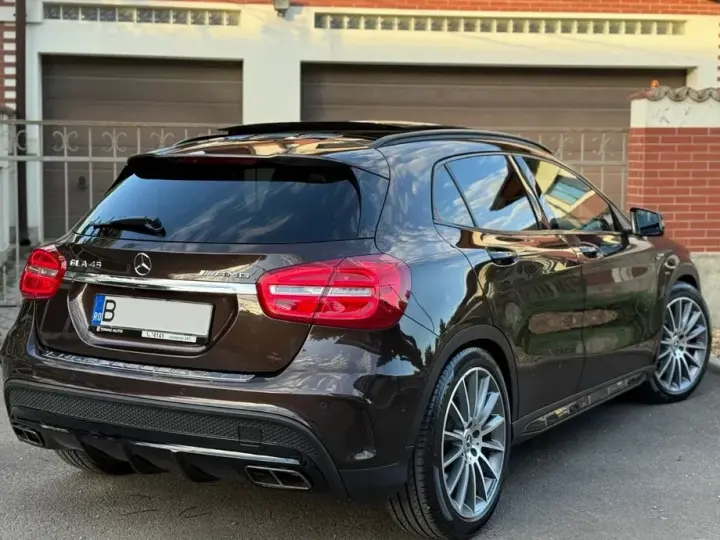 Mercedes-Benz GLA X156 AMG 45 4Matic AMG Speedshift 7G-DCT