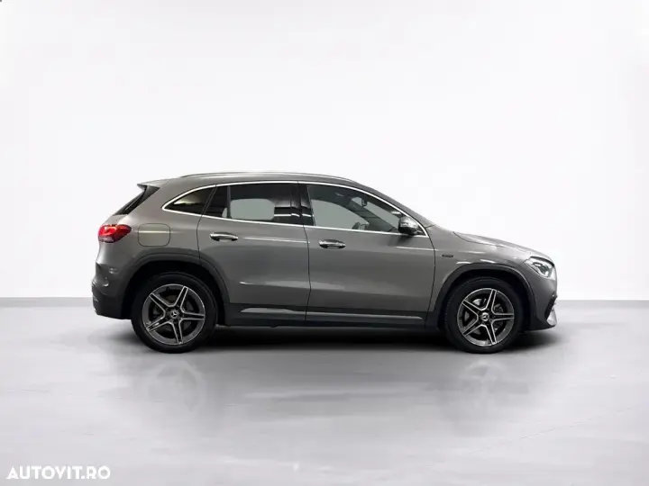 Mercedes-Benz GLA 250 e
