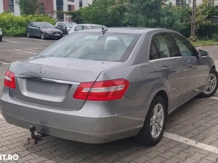 Mercedes-Benz E W212 220 CDI DPF BlueEFFICIENCY Automatik Elegance
