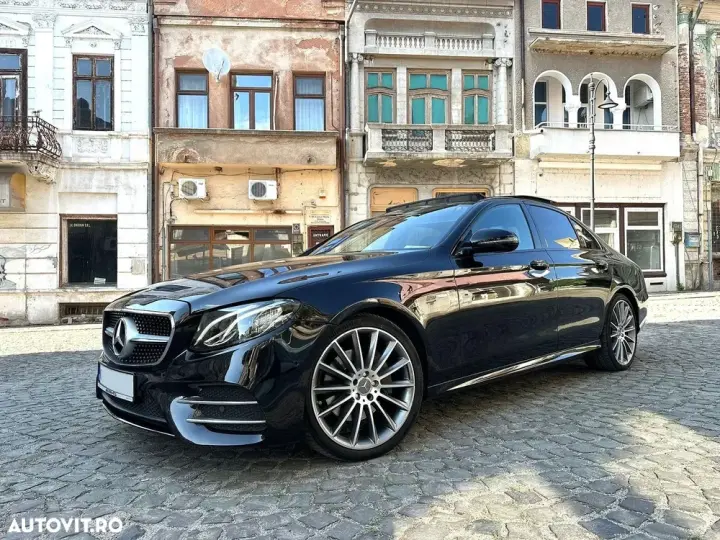 Mercedes-Benz E W213 200 d 9G-TRONIC AMG Line
