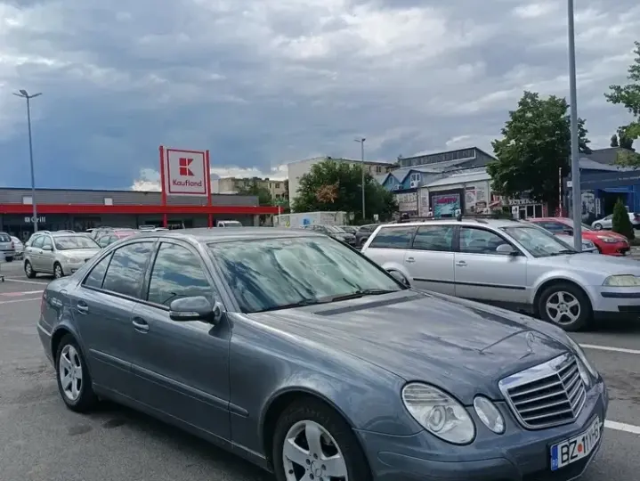 Mercedes-Benz E W211 200 CDI Automatik Avantgarde