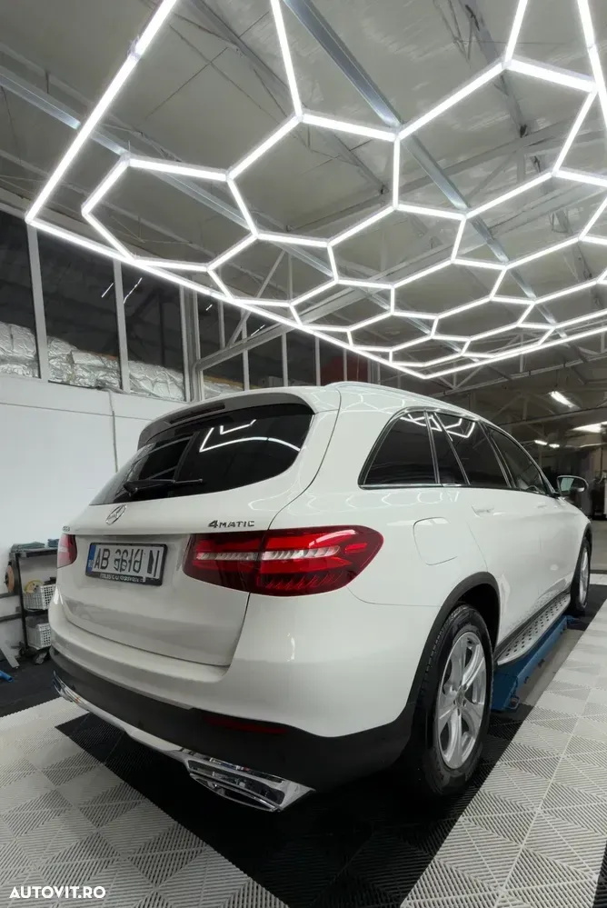 Mercedes-Benz GLC X253 250 d 4MATIC — imagine 2