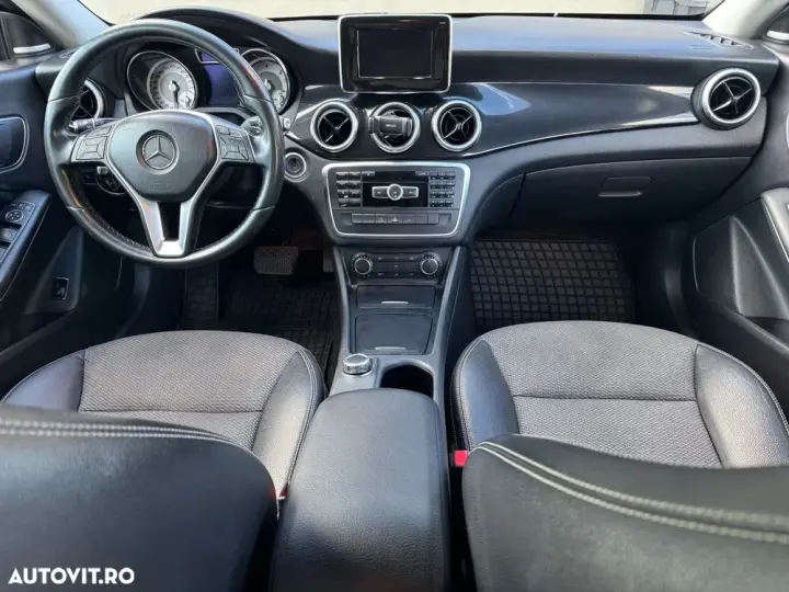 Mercedes-Benz CLA 220 C117