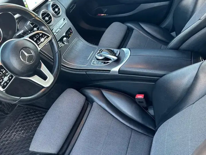 Mercedes-Benz C W205 220 d 4Matic 9G-TRONIC Avantgarde
