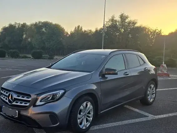 Mercedes-Benz GLA X156 220 d 7G-DCT