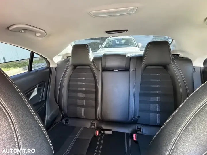 Mercedes-Benz CLA 200 C117