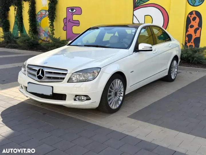 Mercedes-Benz C W204 180 Kompressor BlueEFFICIENCY Avantgarde