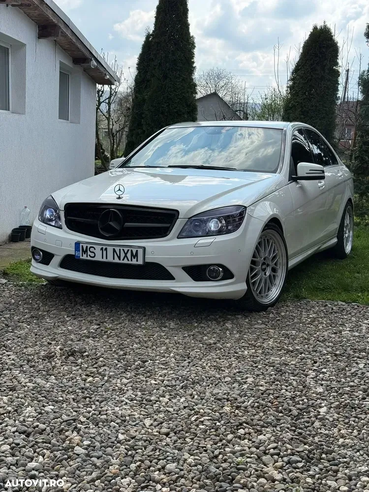 Mercedes-Benz C W204 320 CDI — imagine 4