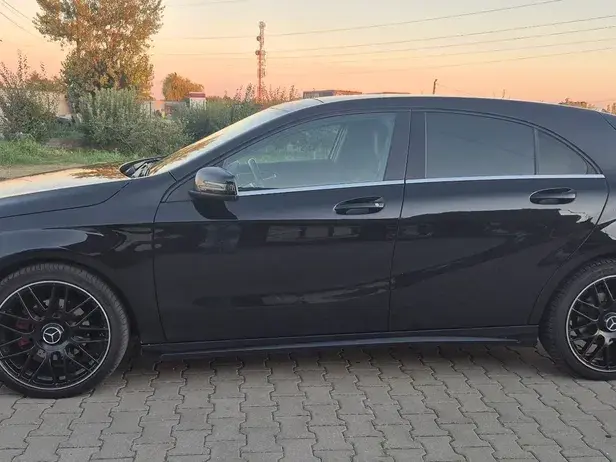 Mercedes-Benz A 180