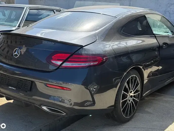 Mercedes-Benz C W206