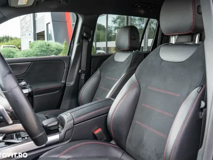 Mercedes-Benz GLB 220 d 4MATIC 8G-DCT AMG Line