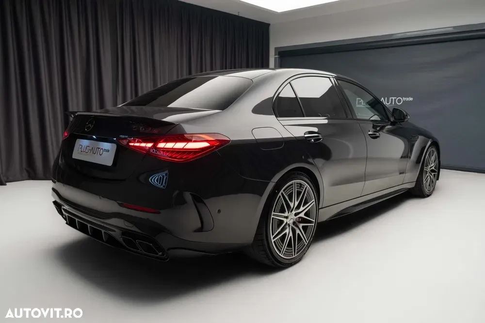 Mercedes-Benz C 63 AMG S E Performance AMG Speedshift MCT9G — imagine 3