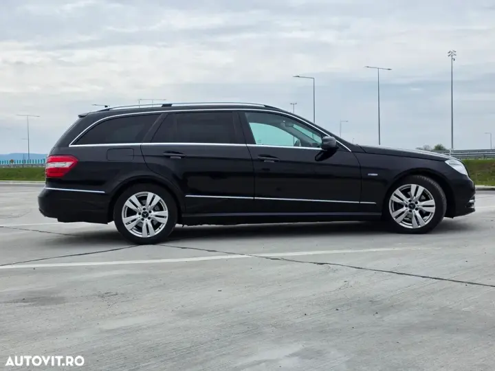 Mercedes-Benz E W212 220 CDI DPF BlueEFFICIENCY 7G-TRONIC Avantgarde