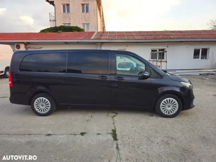 Mercedes-Benz V 220 d Extralong Avantgarde