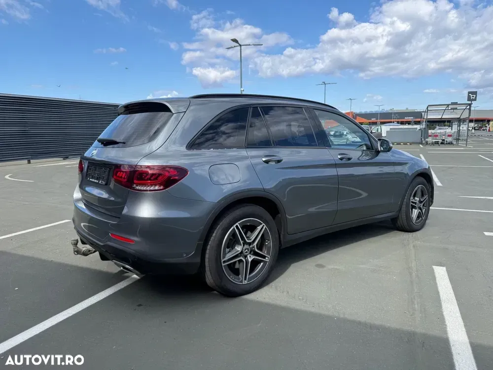 Mercedes-Benz GLC 200 4MATIC MHEV — imagine 3