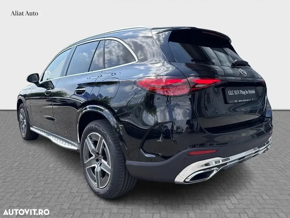 Mercedes-Benz GLC X254 300 e 4MATIC PHEV — imagine 4