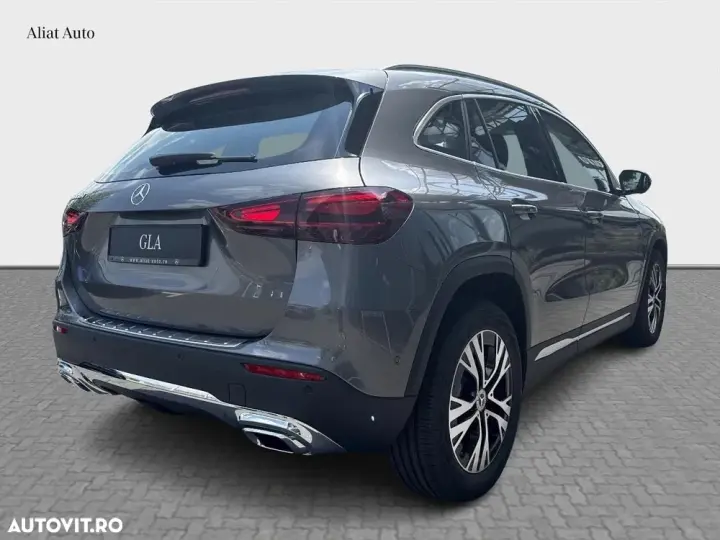 Mercedes-Benz GLA H247 180 MHEV Aut.