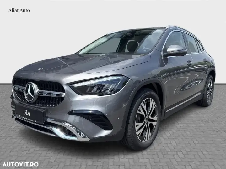 Mercedes-Benz GLA H247 180 MHEV Aut.