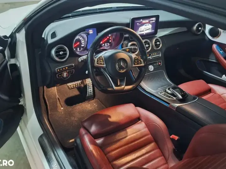 Mercedes-Benz C W205 300 9G-TRONIC AMG Line