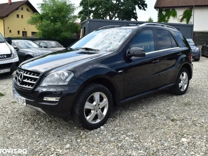 Mercedes-Benz ML W164