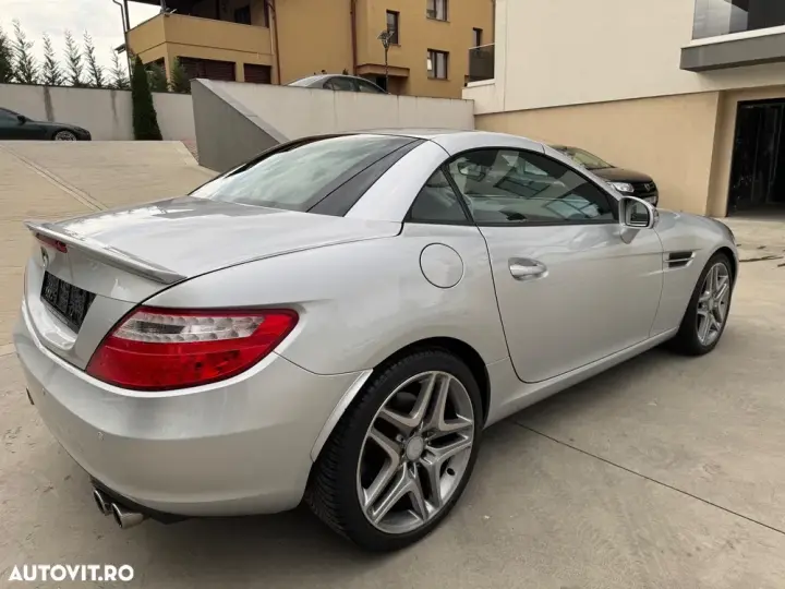 Mercedes-Benz SLK
