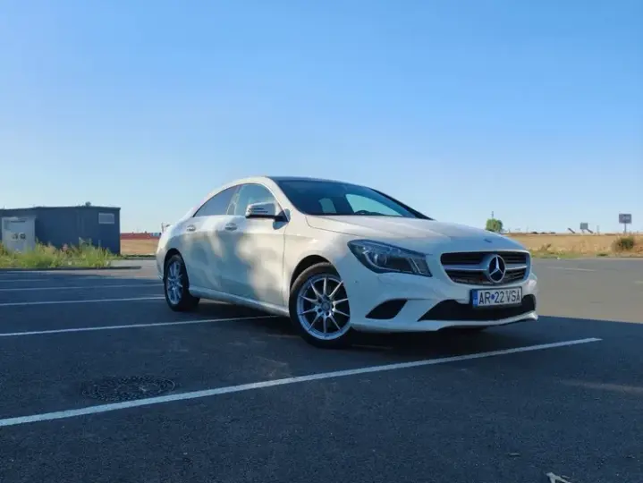 Mercedes-Benz CLA 200 C117