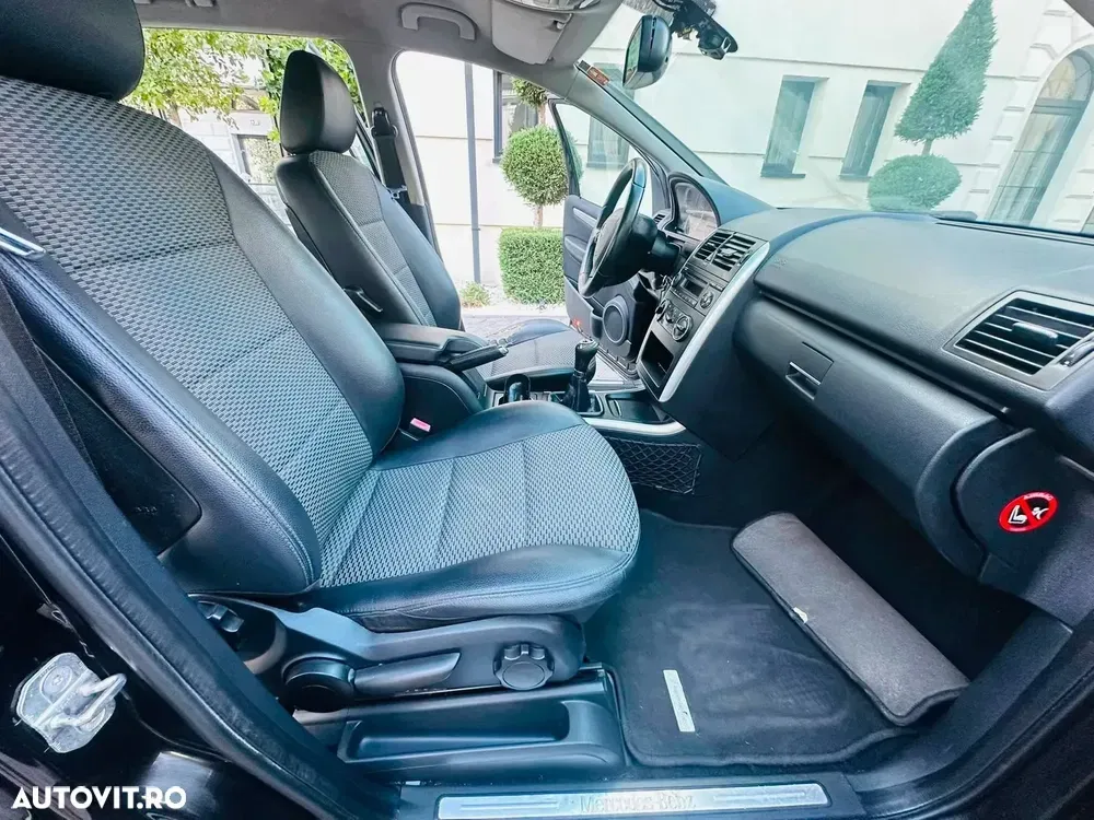 Mercedes-Benz A 140 — imagine 6