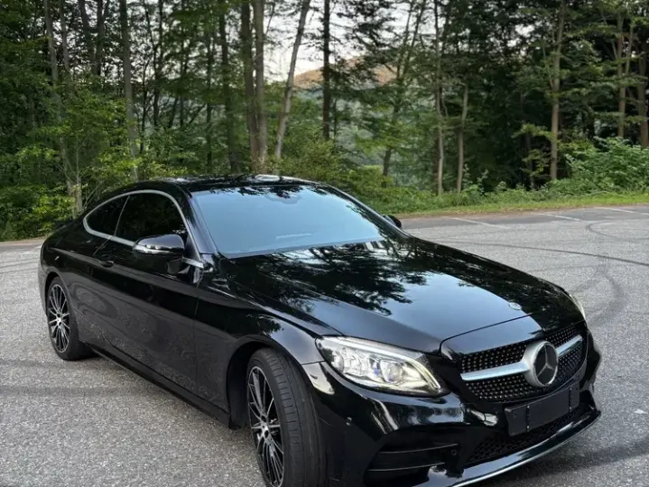 Mercedes-Benz C W205 200 9G-TRONIC AMG Line