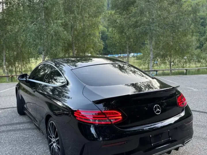 Mercedes-Benz C W205 200 9G-TRONIC AMG Line