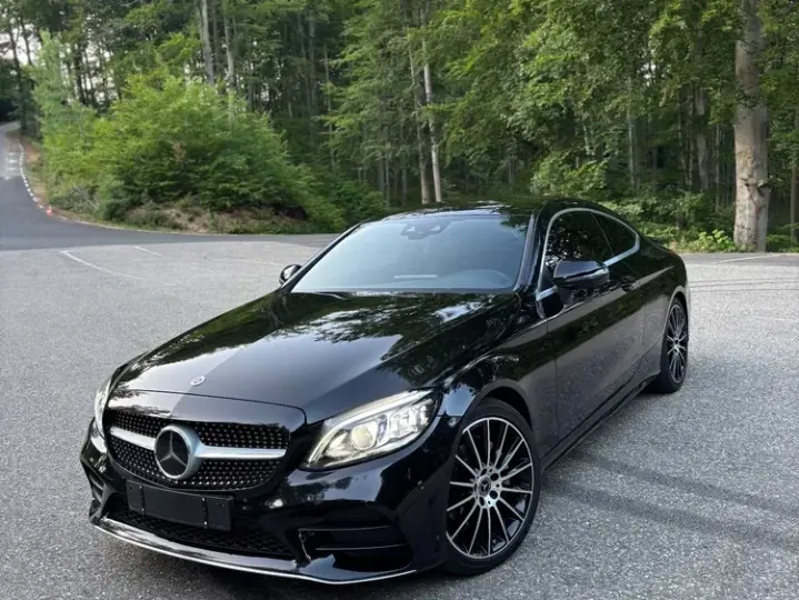 Mercedes-Benz C W205 200 9G-TRONIC AMG Line