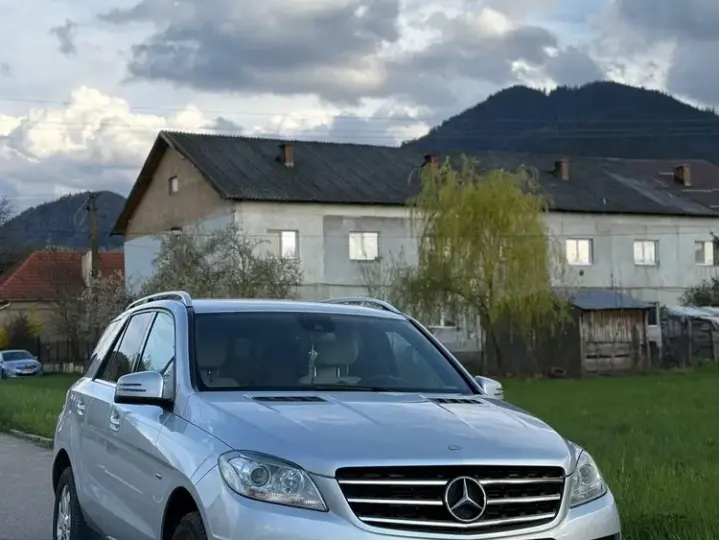 Mercedes-Benz ML W166