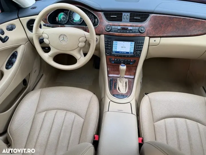 Mercedes-Benz CLS C219