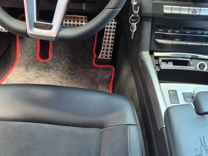 Mercedes-Benz E W212