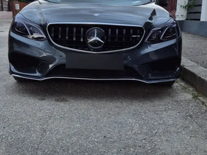 Mercedes-Benz E W212