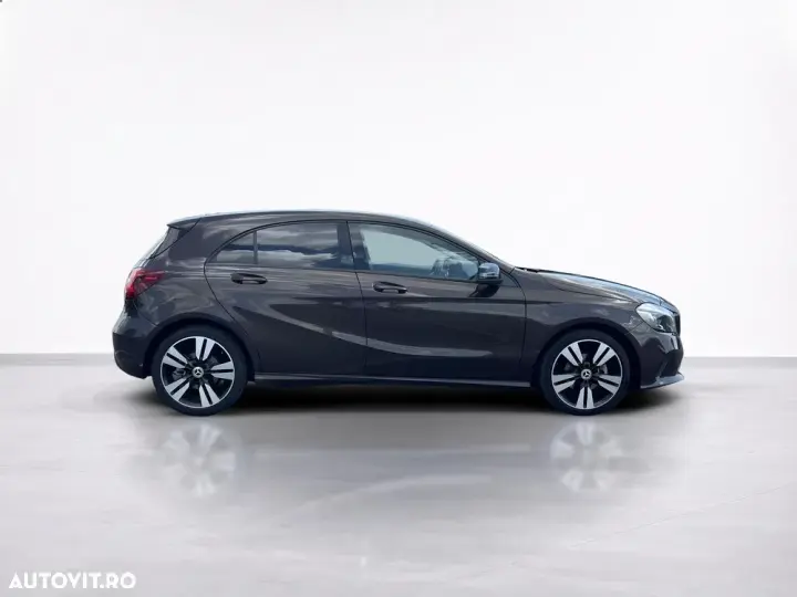 Mercedes-Benz A 180 d 7G-DCT Urban