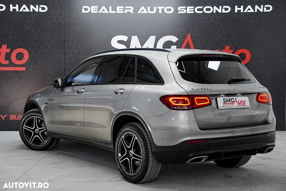 Mercedes-Benz GLC X254 300 e 4Matic 9G-TRONIC AMG Line Plus — imagine 4
