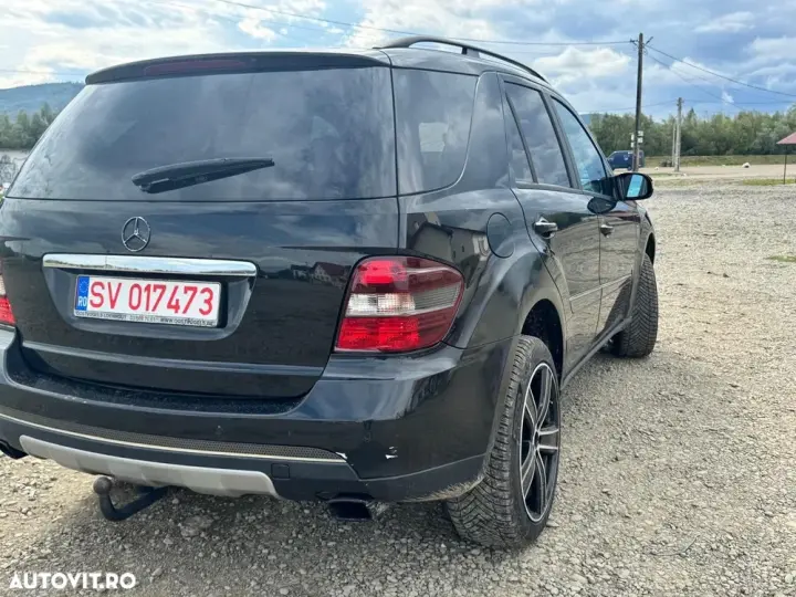 Mercedes-Benz ML W164