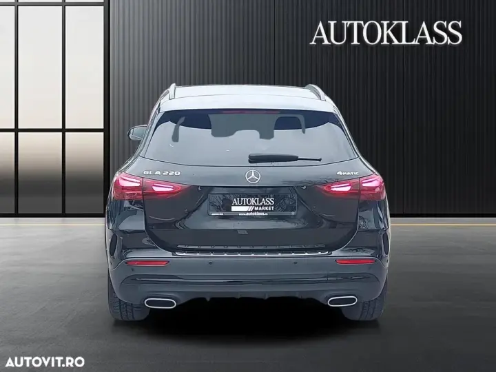 Mercedes-Benz GLA H247